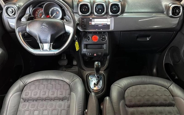 imagem-https://www.socarrao.com.br/sc-vehicle-images-prod/2938450/1787575841975-8303070_0_B_a9a87f599c.jpeg