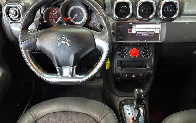 imagem-https://www.socarrao.com.br/sc-vehicle-images-prod/2938450/1787575841976-8303070_0_B_a7db3168f4.jpeg