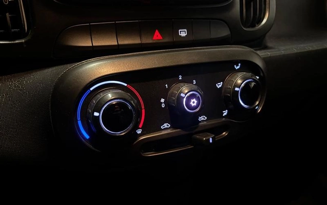 imagem-https://www.socarrao.com.br/sc-vehicle-images-prod/2939280/1785946467318-8330629_8_B_ba4b8191eb.jpeg