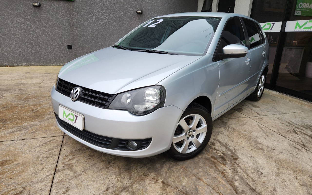 Volkswagen Polo 1.6 E-Flex 8V 5p 2012 Prata — foto 1 de 3
