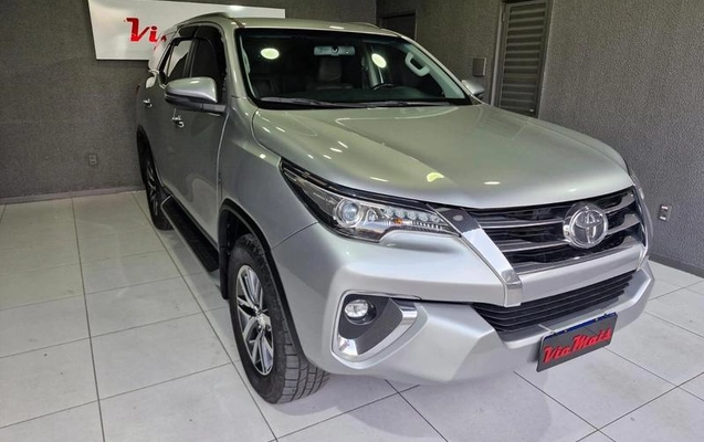 imagem-https://www.socarrao.com.br/sc-vehicle-images-prod/2939629/1788471985703-8317642_26_B_9a479ac1c7.jpeg