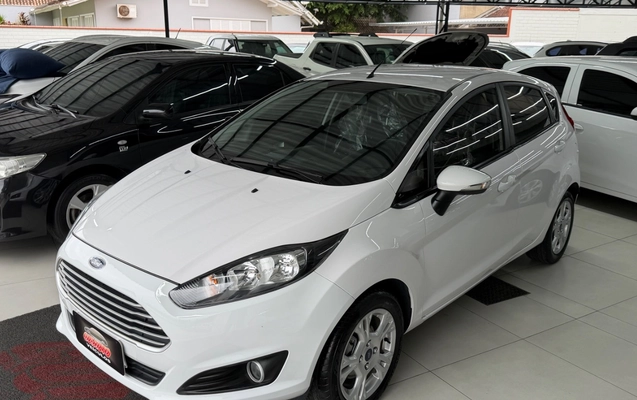 imagem-https://www.socarrao.com.br/sc-vehicle-images-prod/2940030/1785421054773-SU1HXzEzMDEuanBlZw.jpeg