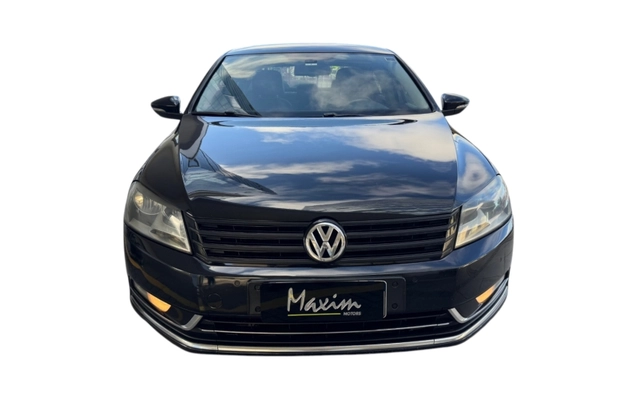 imagem-https://www.socarrao.com.br/sc-vehicle-images-prod/2940404/1786231326368-ks7mfibxst46Focglps6l9jXoYx5w9JY.jpg