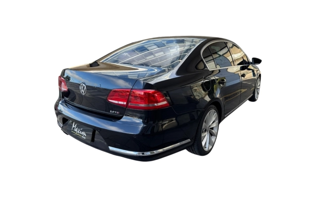 imagem-https://www.socarrao.com.br/sc-vehicle-images-prod/2940404/1786231326372-uJvJ1QWIBol2yFibpzmYHaMKFU9Pf8PF.jpg