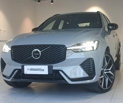 Volvo XC60 2026 Cinza — foto 1 de 3
