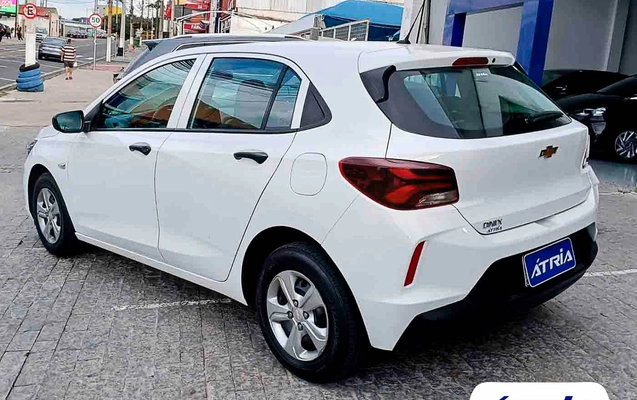 imagem-https://www.socarrao.com.br/sc-vehicle-images-prod/2940856/1788200147987-7ea3349e-e168-4011-98d1-40a341565fa2.jpg