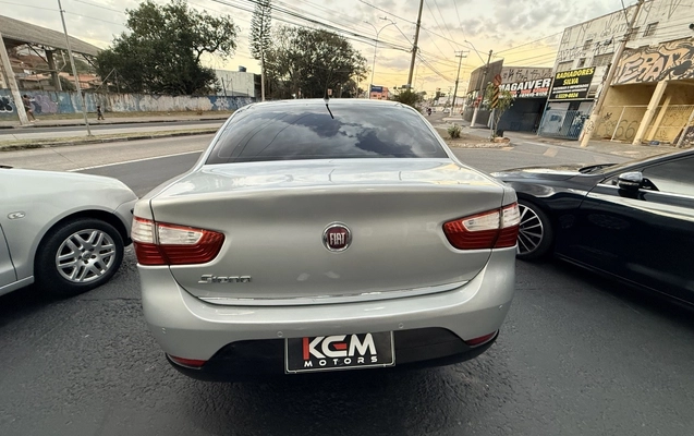 imagem-https://www.socarrao.com.br/sc-vehicle-images-prod/2941010/1785423338895-1_044656.jpg