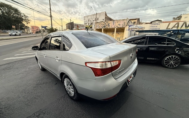 imagem-https://www.socarrao.com.br/sc-vehicle-images-prod/2941010/1785423338895-1_044657.jpg