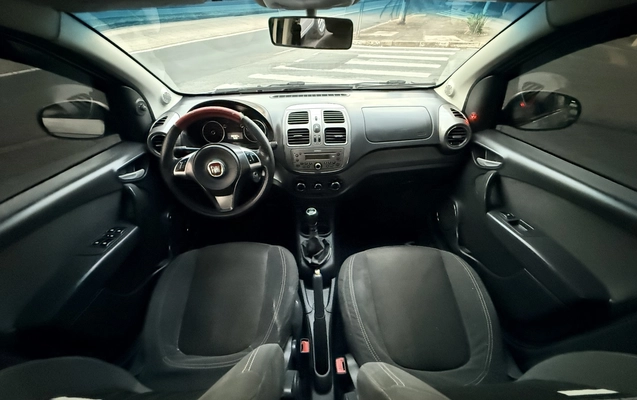 imagem-https://www.socarrao.com.br/sc-vehicle-images-prod/2941010/1785423338896-1_044658.jpg