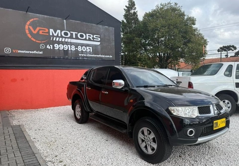 Mitsubishi L200 2013 Preto — foto 1 de 3