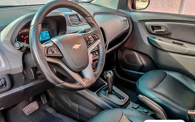 imagem-https://www.socarrao.com.br/sc-vehicle-images-prod/2941226/1789312454400-6be6a697-d277-4770-9682-8fd1291b2f42.jpg