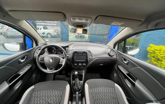 imagem-https://www.socarrao.com.br/sc-vehicle-images-prod/2941236/1790088430189-8329776_1_B_afee313875.jpeg