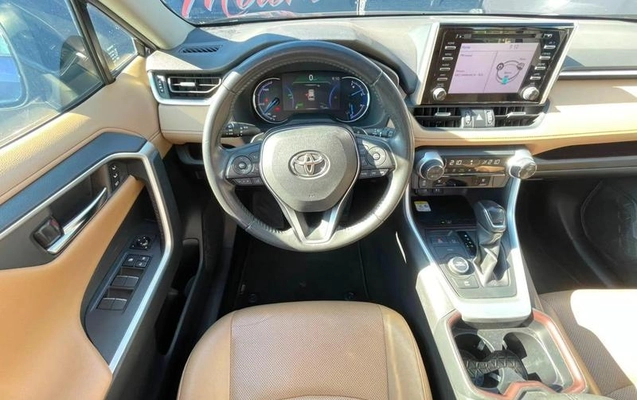 imagem-https://www.socarrao.com.br/sc-vehicle-images-prod/2941392/1787840931143-8331310_21_B_b5ff1f9999.jpeg