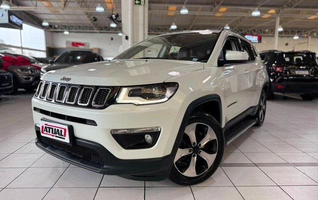 imagem-https://www.socarrao.com.br/sc-vehicle-images-prod/2941585/1787843020053-8320605_12_B_90ceba2f9f.jpeg