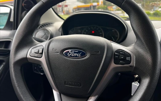 imagem-https://www.socarrao.com.br/sc-vehicle-images-prod/2942639/1785427061042-FUV-7B53_09.jpg