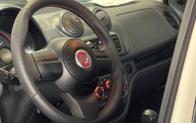 imagem-https://www.socarrao.com.br/sc-vehicle-images-prod/2942640/1785427069428-1_125739.jpg