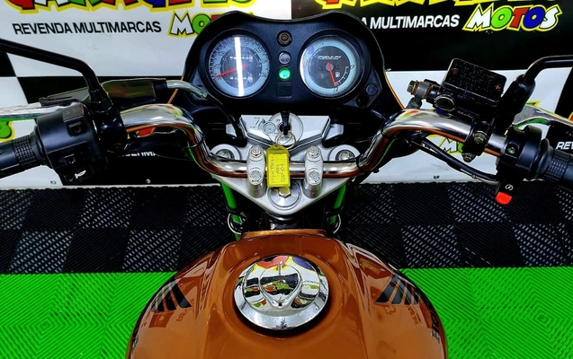 imagem-https://www.socarrao.com.br/sc-vehicle-images-prod/2943374/1785428869880-SU1HLTIwMjYwMzI3LVdBMDAwOSgxKS5qcGc.jpg