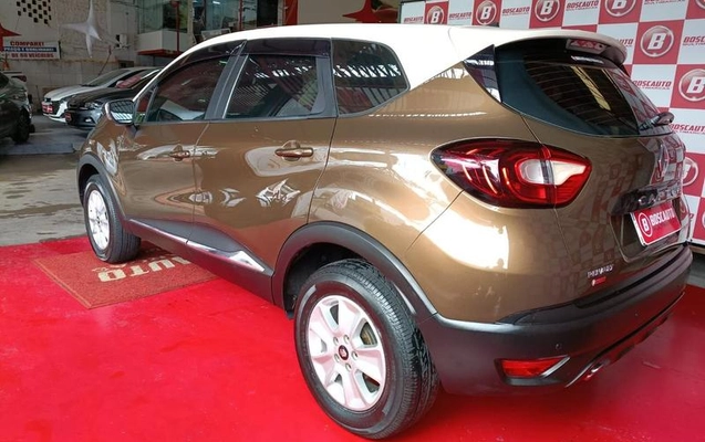 imagem-https://www.socarrao.com.br/sc-vehicle-images-prod/2944242/1786555875098-8312814_1_B_0e31be9584.jpeg