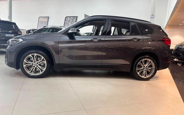 imagem-https://www.socarrao.com.br/sc-vehicle-images-prod/2944269/1787001087534-8331850_16_B_38c21555ba.jpeg