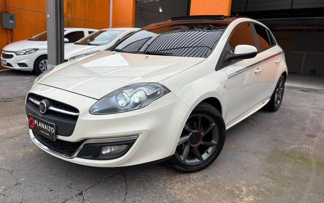imagem-https://www.socarrao.com.br/sc-vehicle-images-prod/2944389/1785870948524-8327513_0_B_4f822c3664.jpeg