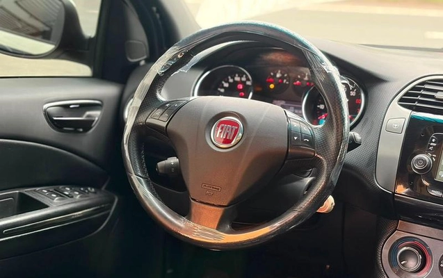 imagem-https://www.socarrao.com.br/sc-vehicle-images-prod/2944389/1785870948528-8327513_1_B_cea3ae7d67.jpeg