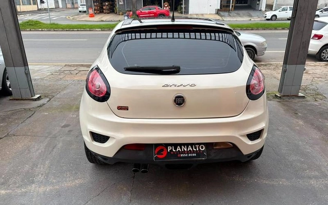 imagem-https://www.socarrao.com.br/sc-vehicle-images-prod/2944389/1785870948560-8327513_20_B_e4ffc904f2.jpeg