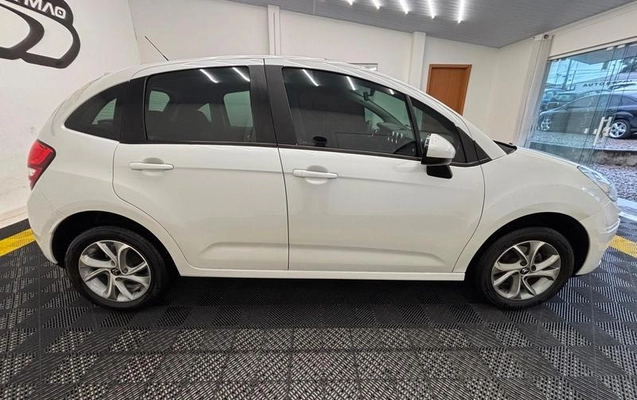 imagem-https://www.socarrao.com.br/sc-vehicle-images-prod/2944484/1785431385407-8327693_4_B_b9aa91cba7.jpeg