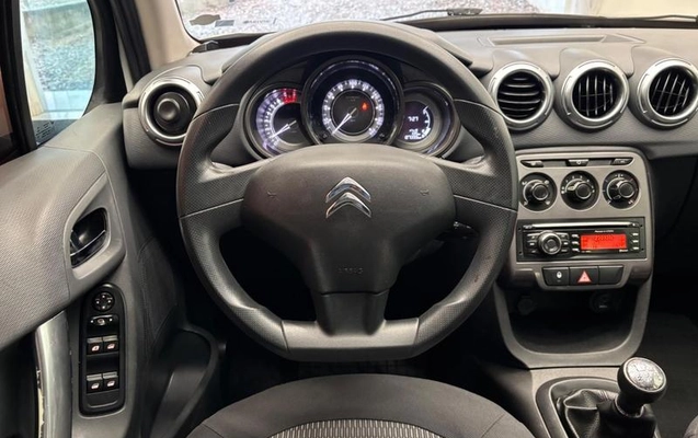 imagem-https://www.socarrao.com.br/sc-vehicle-images-prod/2944484/1785431385409-8327693_19_B_df451ebe7f.jpeg