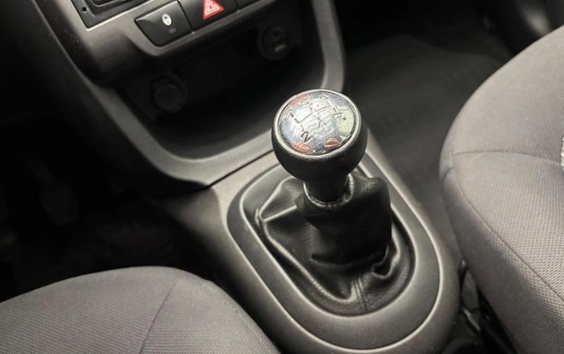 imagem-https://www.socarrao.com.br/sc-vehicle-images-prod/2944484/1785431385412-8327693_21_B_bdedd7202d.jpeg