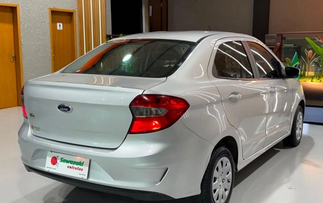 imagem-https://www.socarrao.com.br/sc-vehicle-images-prod/2944608/1785431703016-vehicle_image_1785431634_4fb1e2cc945072ba39da284810a814a7.jpeg