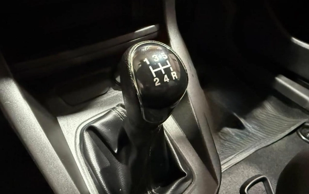imagem-https://www.socarrao.com.br/sc-vehicle-images-prod/2944608/1785431703040-vehicle_image_1785431657_4e88863e49de8461cc01c4e376d309e2.jpeg