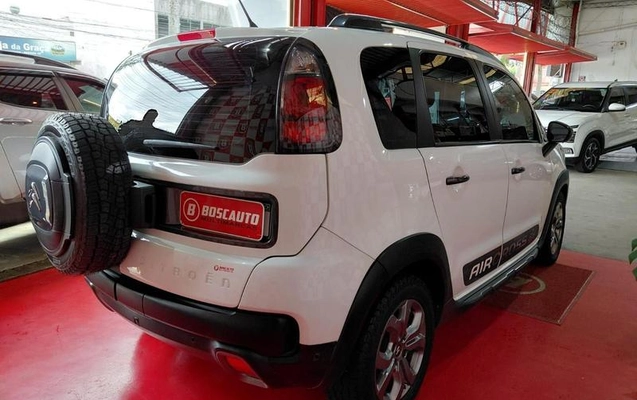 imagem-https://www.socarrao.com.br/sc-vehicle-images-prod/2944700/1788282711661-8313916_0_B_9488640970.jpeg