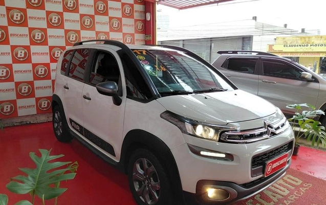 imagem-https://www.socarrao.com.br/sc-vehicle-images-prod/2944700/1788282711663-8313916_0_B_f33819e897.jpeg