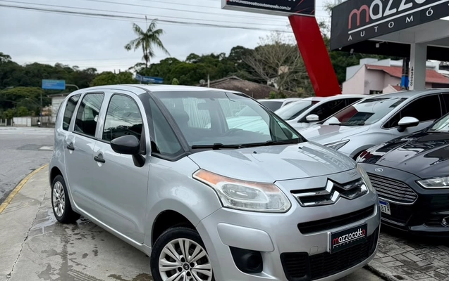 imagem-https://www.socarrao.com.br/sc-vehicle-images-prod/2944813/1788447404031-003_c6bf66a7e6ab94760e7545f495bacb66.jpeg