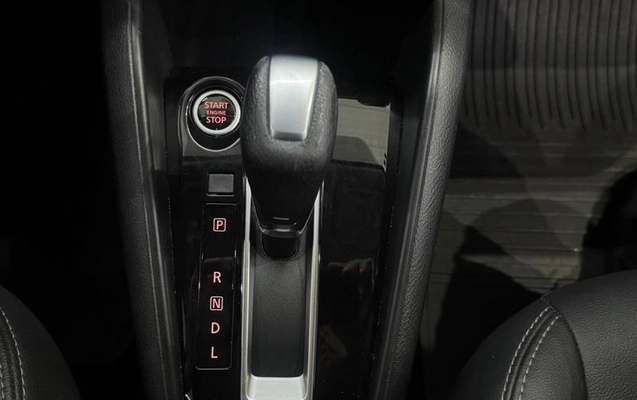 imagem-https://www.socarrao.com.br/sc-vehicle-images-prod/2945035/1787767570360-8246575_12_B_1148d05c8c.jpeg