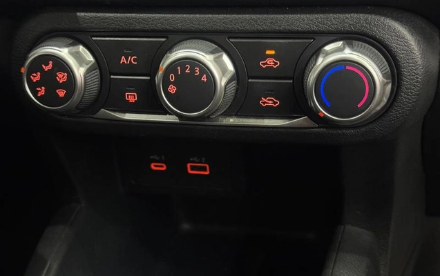 imagem-https://www.socarrao.com.br/sc-vehicle-images-prod/2945035/1787767570361-8246575_13_B_f95494ff70.jpeg