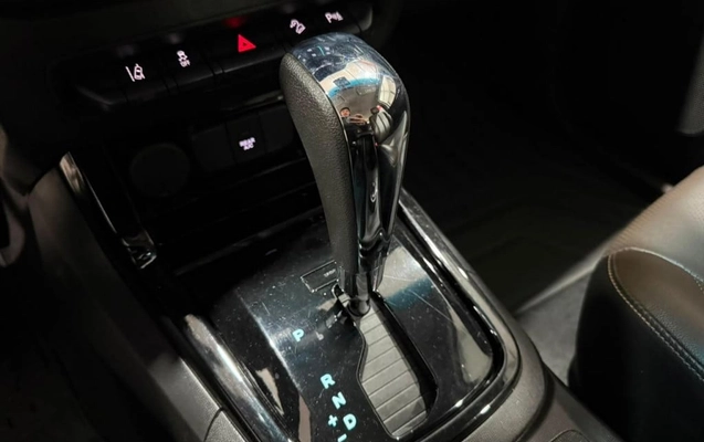 imagem-https://www.socarrao.com.br/sc-vehicle-images-prod/2945061/1789578525700-vehicle_image_1785432658_0b65cdf30e8dd704aca7b371b08ad2ff.jpeg