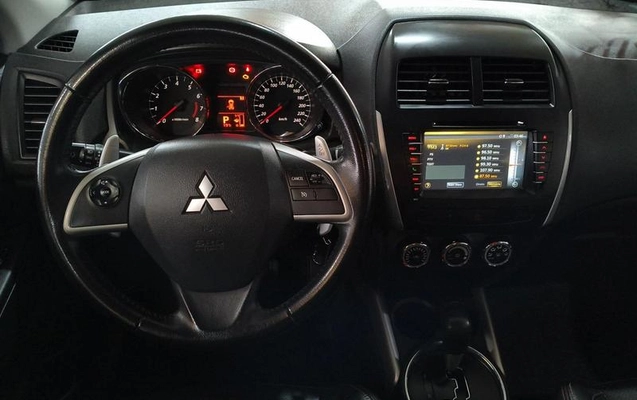 imagem-https://www.socarrao.com.br/sc-vehicle-images-prod/2945285/1787336034317-8314232_2_B_d9157dff87.jpeg
