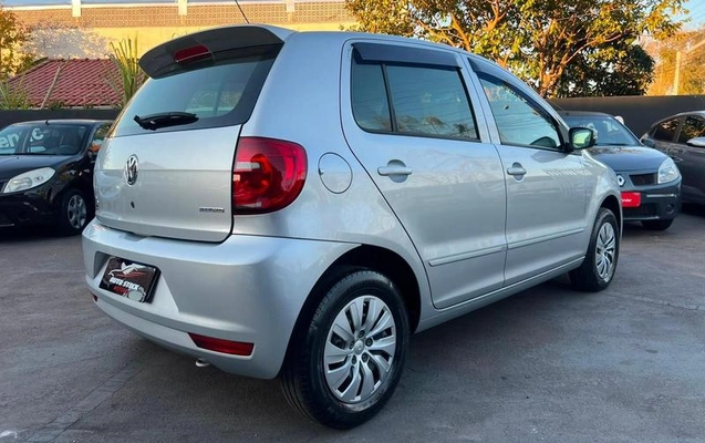 imagem-https://www.socarrao.com.br/sc-vehicle-images-prod/2945322/1785940735704-8332097_6_B_88e60219f8.jpeg