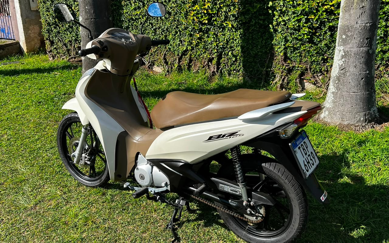 imagem-https://www.socarrao.com.br/sc-vehicle-images-prod/2945531/1785433780532-V2hhdHNBcHAgSW1hZ2UgMjAyNi0wNy0zMCBhdCAxNC4zNi40OSAoMSkuanBlZw.jpeg