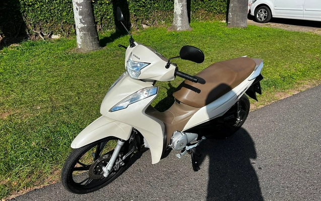 imagem-https://www.socarrao.com.br/sc-vehicle-images-prod/2945531/1785433780787-V2hhdHNBcHAgSW1hZ2UgMjAyNi0wNy0zMCBhdCAxNC4zNi41MCAoMikuanBlZw.jpeg