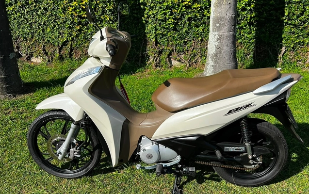 imagem-https://www.socarrao.com.br/sc-vehicle-images-prod/2945531/1785433780946-V2hhdHNBcHAgSW1hZ2UgMjAyNi0wNy0zMCBhdCAxNC4zNi41MC5qcGVn.jpeg