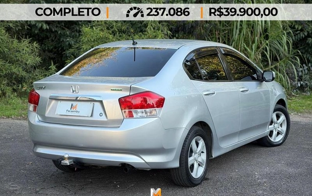 imagem-https://www.socarrao.com.br/sc-vehicle-images-prod/2946071/1789673800438-8332041_1_B_2f82099dbe.jpeg