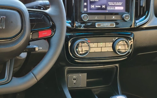 imagem-https://www.socarrao.com.br/sc-vehicle-images-prod/2946227/1785435395918-V2hhdHNBcHAgSW1hZ2UgMjAyNi0wNy0yOSBhdCAxOC4wMy40MCAoMSkuanBlZw.jpeg