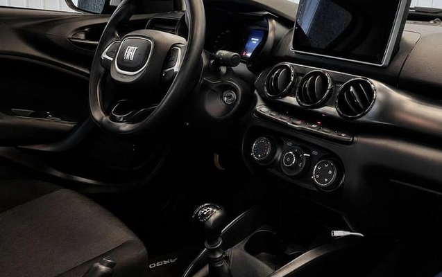 imagem-https://www.socarrao.com.br/sc-vehicle-images-prod/2946395/1788188577863-8300414_0_B_032829c55e.jpeg