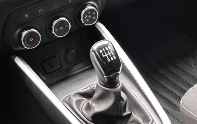 imagem-https://www.socarrao.com.br/sc-vehicle-images-prod/2947154/1790082141577-8327948_3_B_13ebf18452.jpeg
