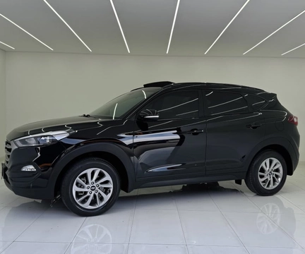 Hyundai Tucson 2022 Preto — foto 1 de 3