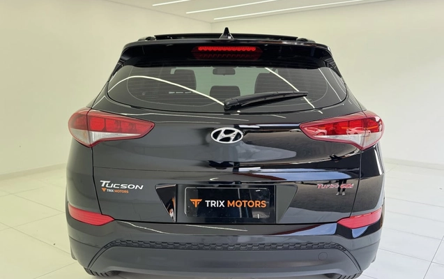 imagem-https://www.socarrao.com.br/sc-vehicle-images-prod/2947166/1790172611411-vehicle_image_1784660487_bb2ef23744236f8a51f491300101f400.jpeg