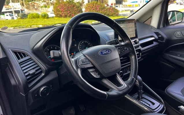 imagem-https://www.socarrao.com.br/sc-vehicle-images-prod/2947171/1785437414514-EXF-4A82_06.jpg
