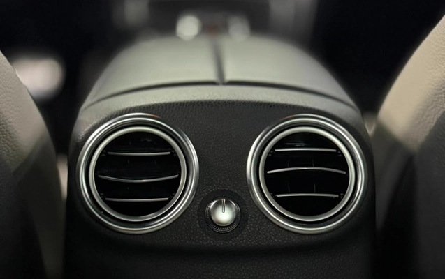 imagem-https://www.socarrao.com.br/sc-vehicle-images-prod/2947354/1785437936894-9ad34ca3-25fd-4d25-a28f-6fa3b6b517bf.jpg